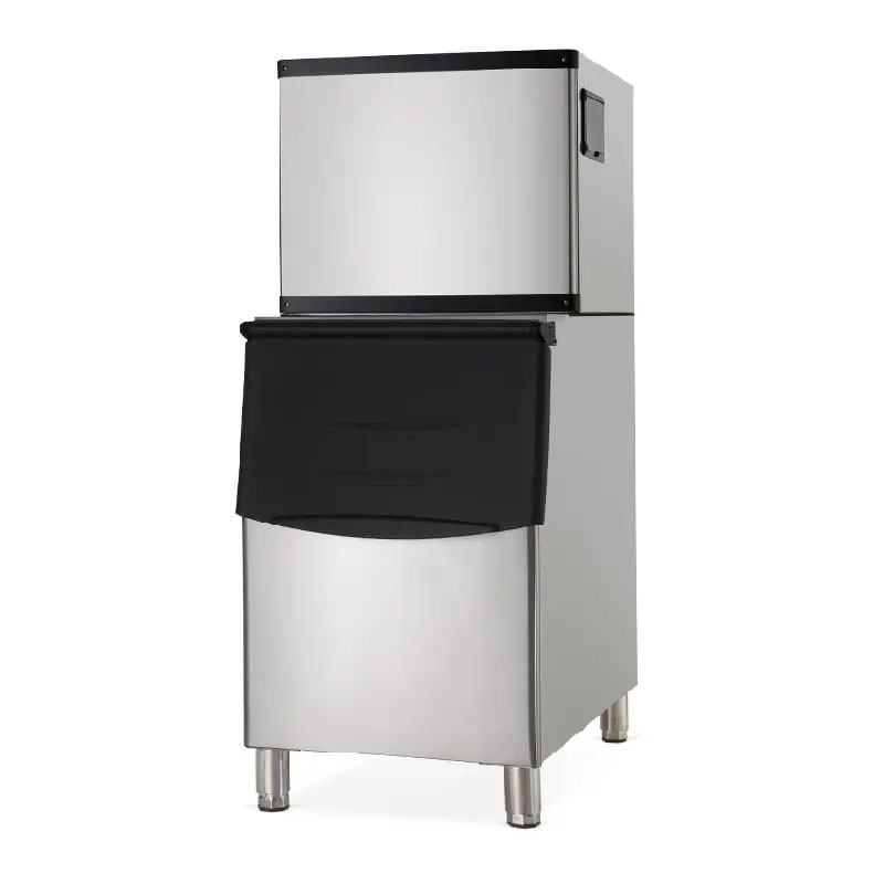 What are the steps to use the ice maker machine